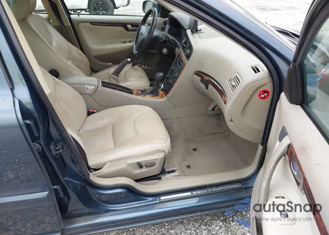 2007 Volvo S60 2.5T from USA, damaged, VIN YV1RS592372626461